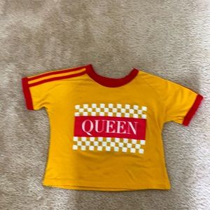 “ Queen” crop top